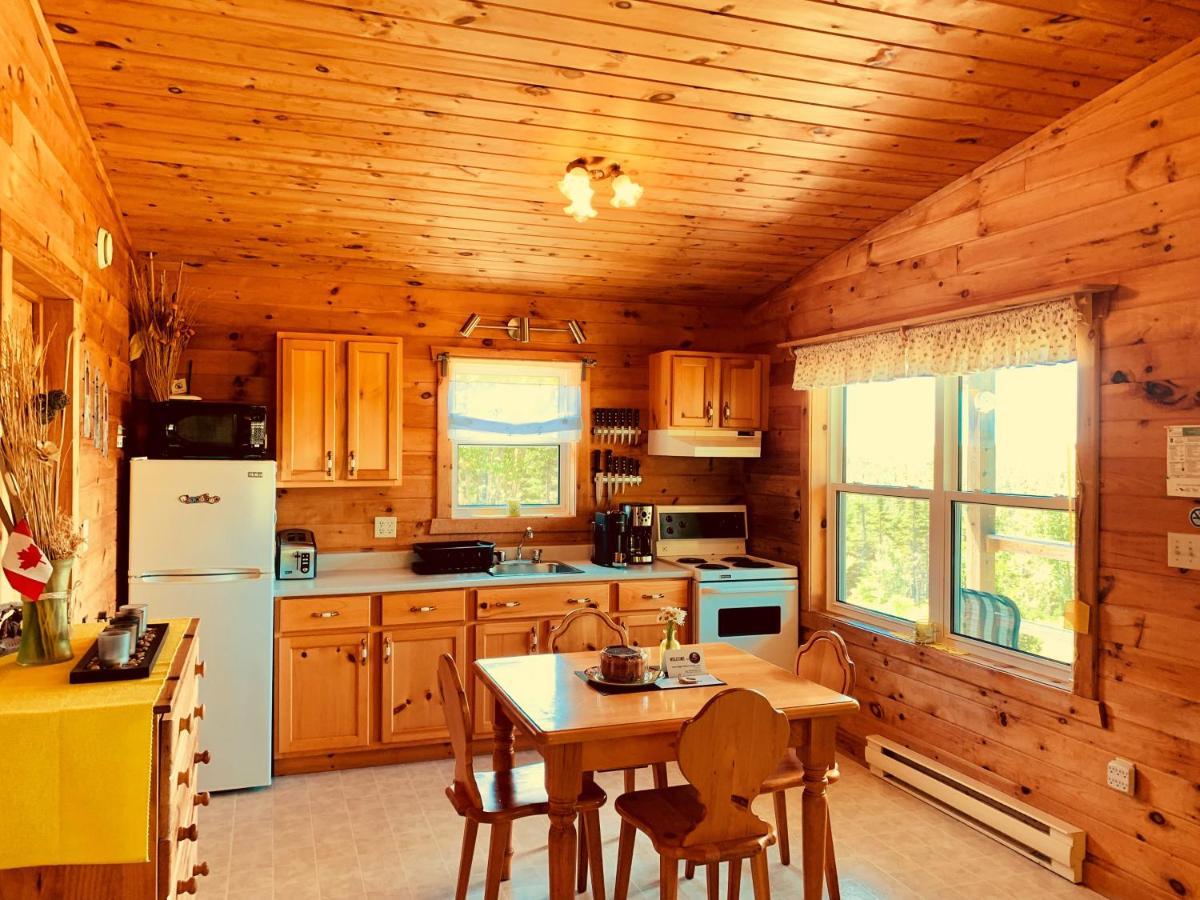 Queensport Eagle Valley Cottages מראה חיצוני תמונה