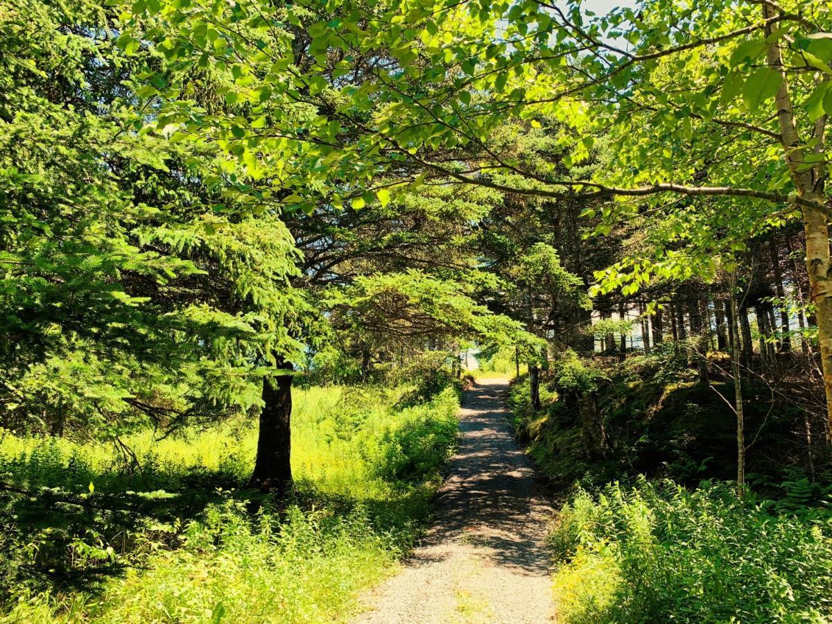 Queensport Eagle Valley Cottages מראה חיצוני תמונה